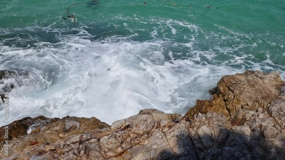 Sea movement of ocean waves on the Gulf of Thailand Sea movement of ocean waves on the Gulf of Thailand