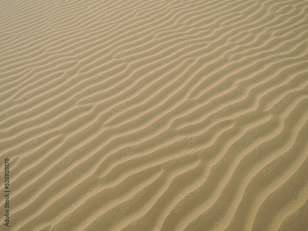 Jaisalmer is located in the Thar Desert in Rajasthan. So it is obvious that during summer the mercury will rise very high. Jaisalmer is located in the Thar Desert in Rajasthan. So it is obvious that during summer the mercury will rise very high.