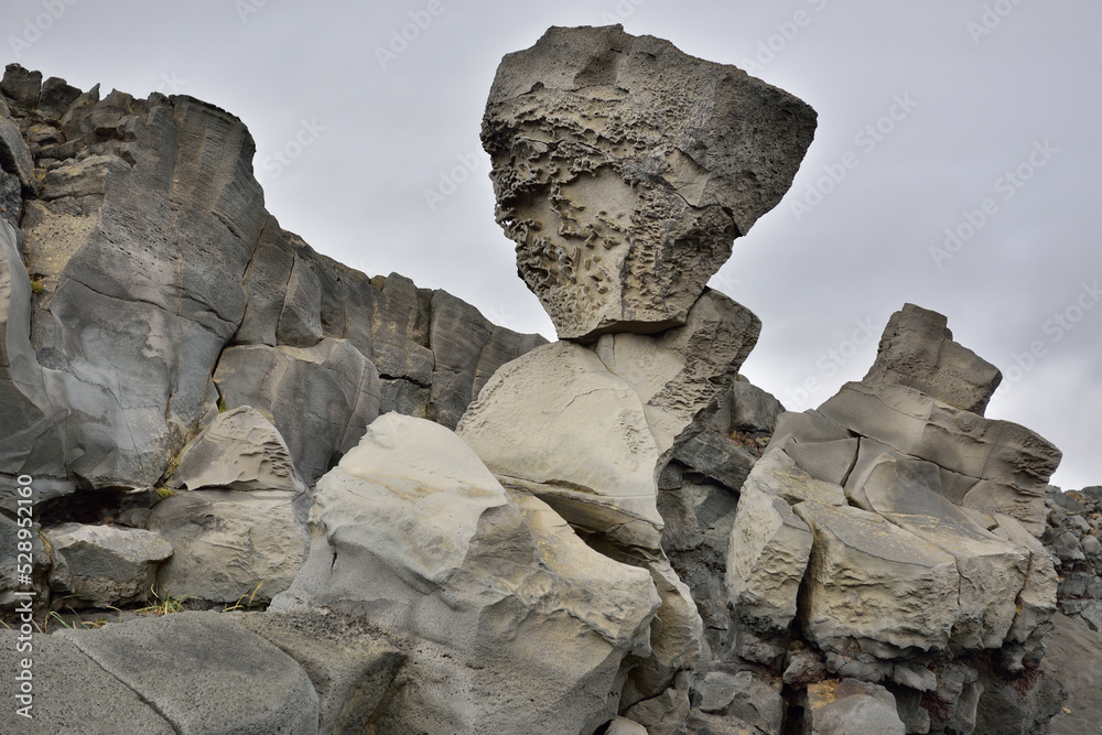 Felsformationen in Island