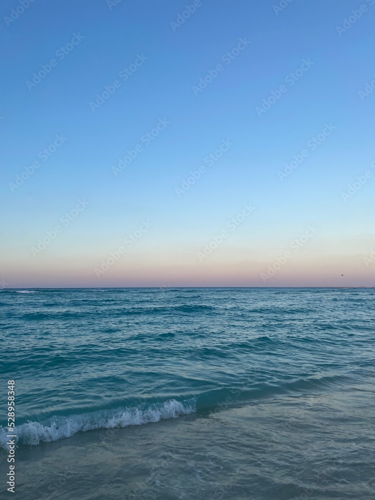 Fototapeta premium blue sky and sea