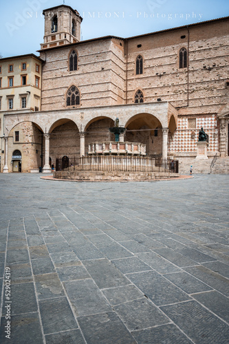 Perugia. Art of the palaces and churches of the medieval historic center.