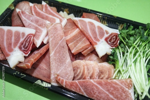 slices of raw tuna