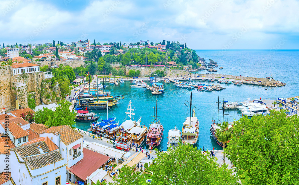 Fototapeta premium The tourist destinations in Antalya, Turkey