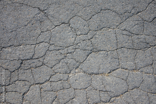 Foto Rissiger Asphalt
