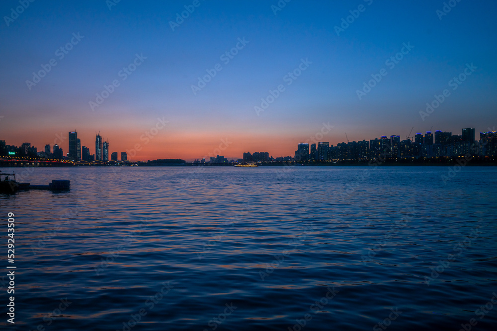 Seoul Han River and the Sunset