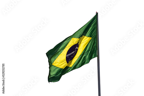 Bandeira do Brasil balançando ao vento. Imagem sem fundo em PNG.