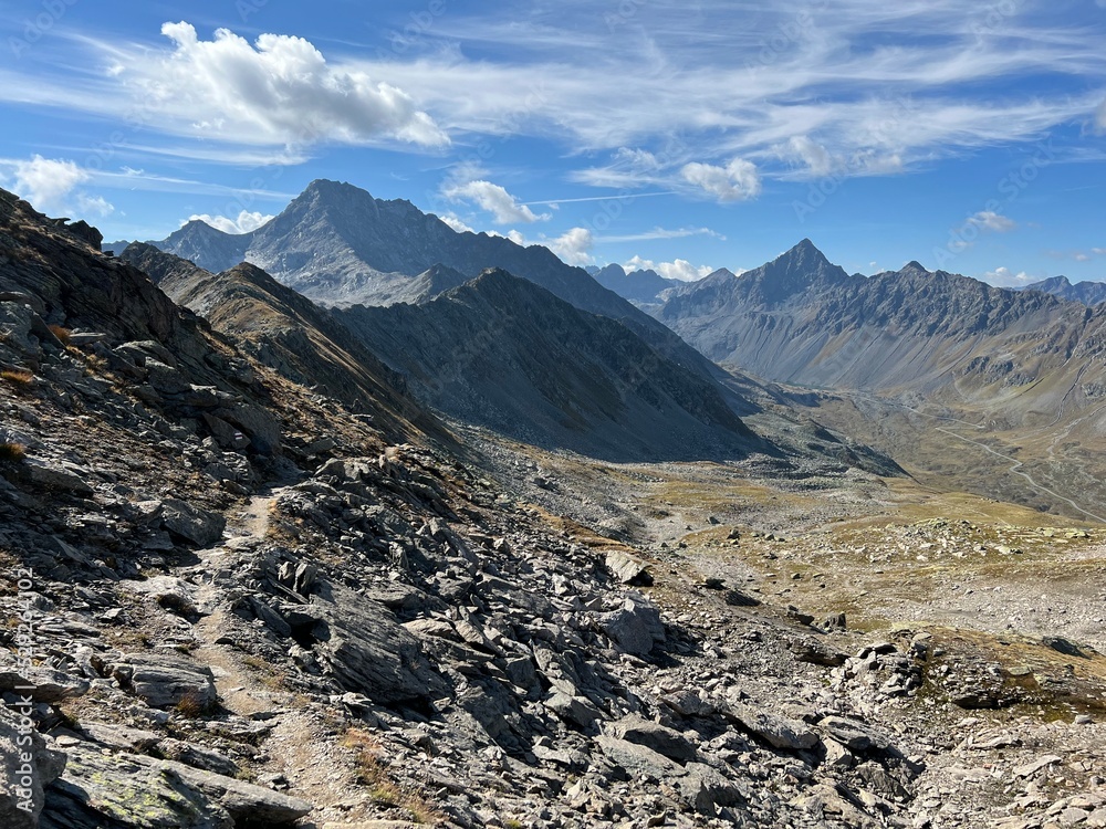 Hiking trails or mountaineering routes of the Silvretta Alps mountain range and in the Swiss Alps massif, Davos - Canton of Grisons, Switzerland (Kanton Graubünden, Schweiz)
