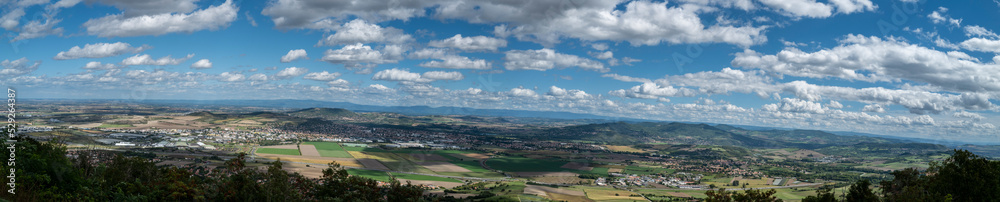 vue panoramique du plateau de Gergovie, Auvergne Puy de Dôme