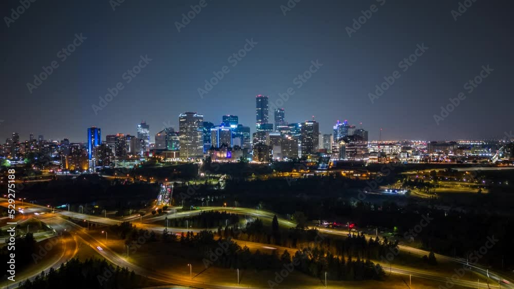 Drone Hyperlapse of Edmontons Skyline at Night
Drone Hyperlapse of Edmontons Skyline at Night