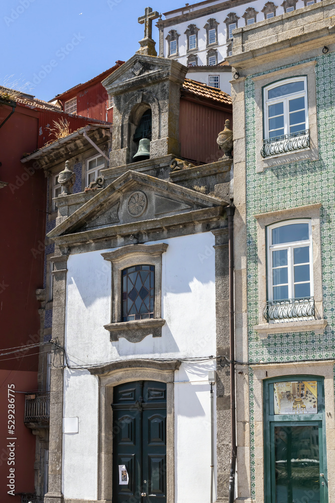 Capela da Lada in Ribeira, Porto