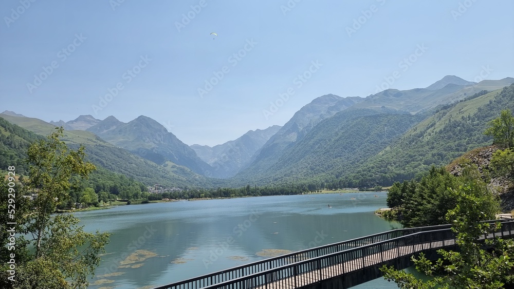 De très belles photos des Pyrénées en été avec l'eau froide