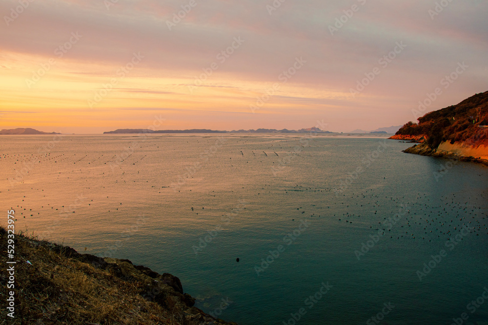 Fototapeta premium sunset over the sea