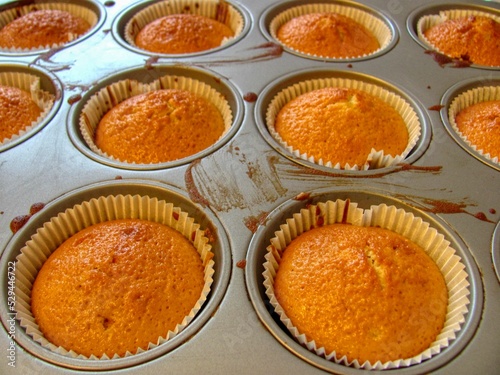 Backblech mit Muffins