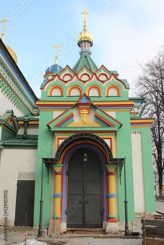 The entrance to the temple of St. Nicholas in Rogozhskaya Sloboda in Moscow 