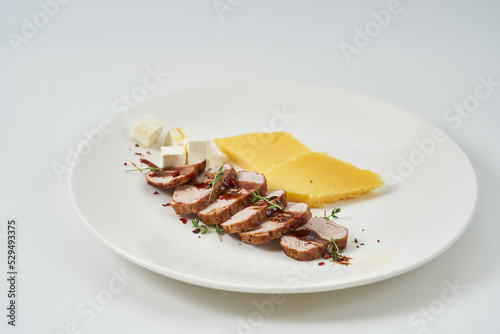 pasta with butter and lots of cheese