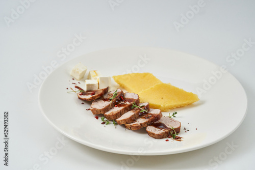 pasta with butter and lots of cheese