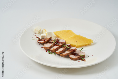 pasta with butter and lots of cheese