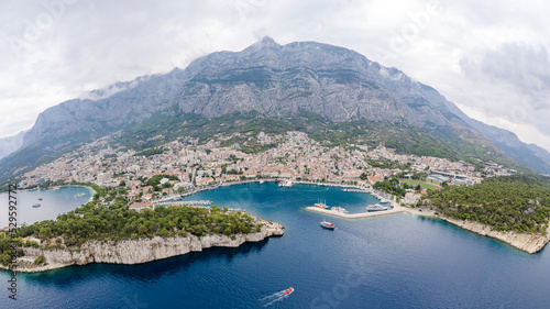 Fototapeta Naklejka Na Ścianę i Meble -  Aerial view of the city of Makarska in Croatia