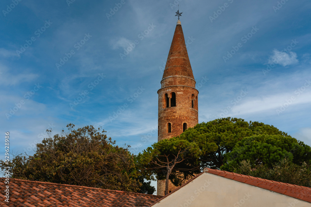 Glockenturm vom Dom zu Caorle