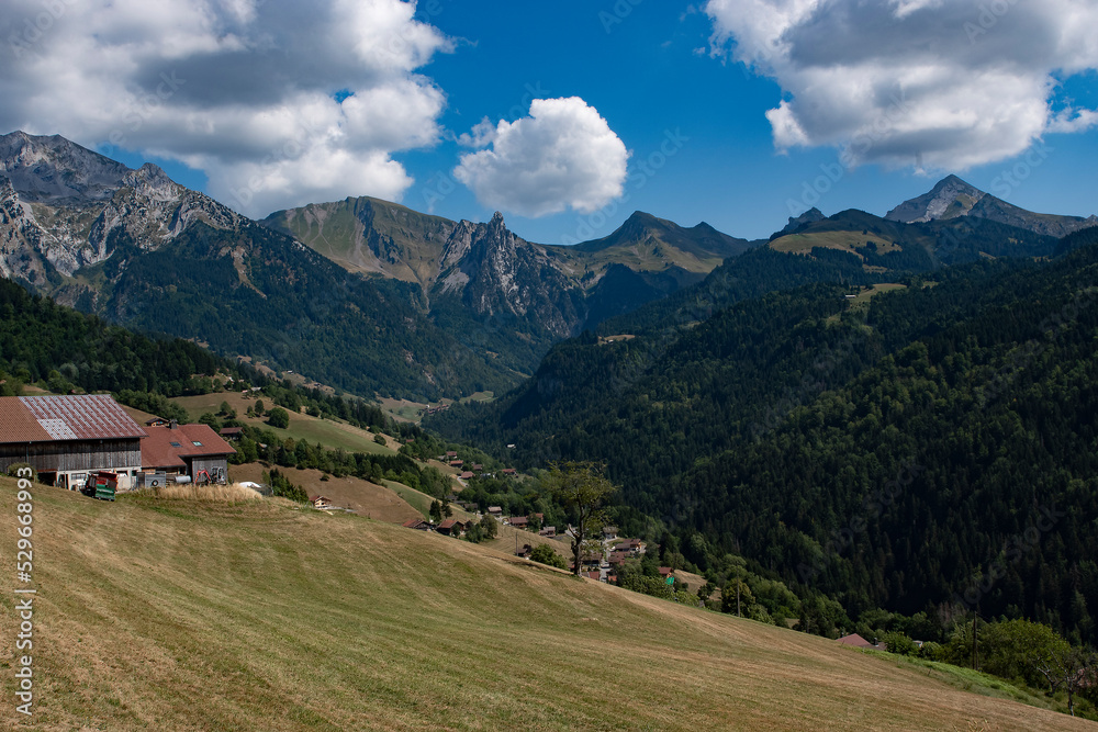 Panorama des Alpes, vue depuis Manigod