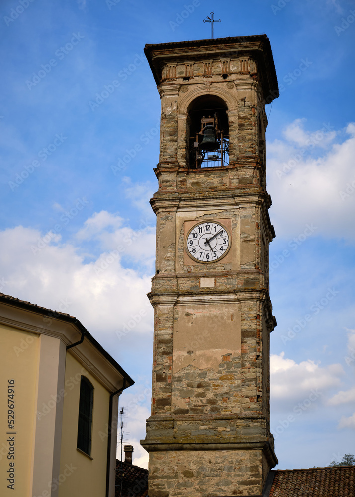 Foto scattata nel centro storico di Garbagna (AL).
