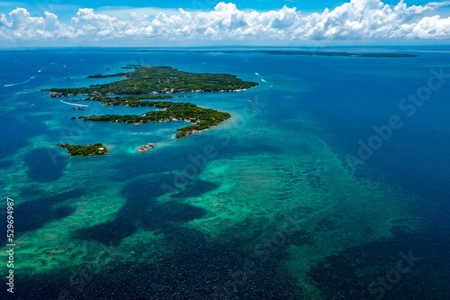 Islas del Rosario in Colombian Caribbean from above   Luftbilder Islas del Rosario in Kolumbien   Karibik aus der Luft © Roman