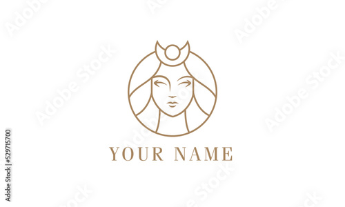  icon logo of luxury traditional queen 