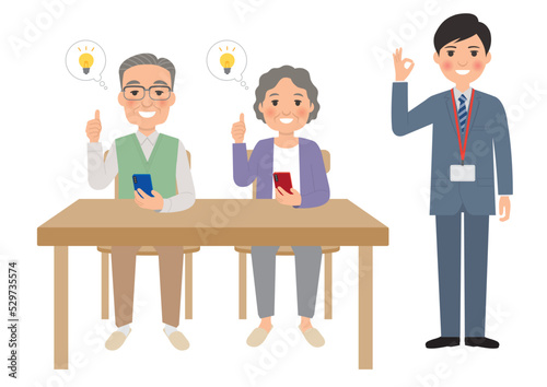 スマホを持ったシニアと販売スタッフの疑問解決全身ポーズ