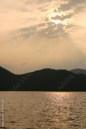 山陰海岸国立公園　久美浜湾の綺麗な夕景