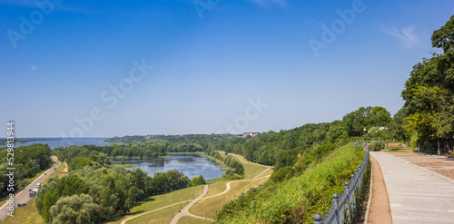Fotografiet Panorama of the boulevard on the hill at the Wisla river in Plock, Poland