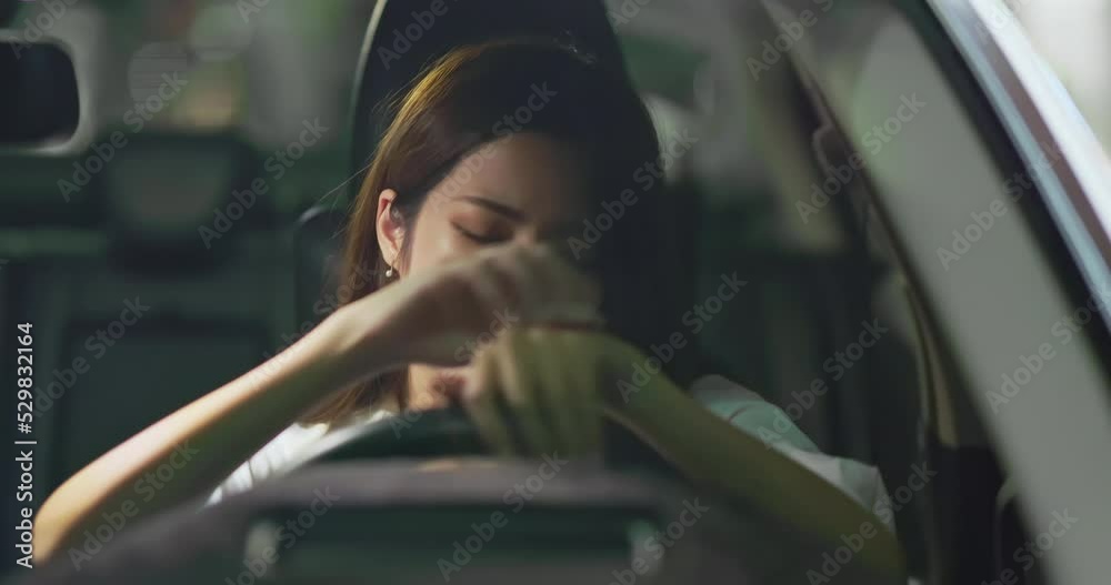 asian businesswoman feel depress