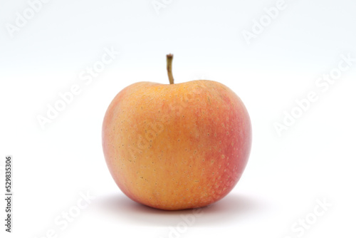  Apple on white background, cropped image