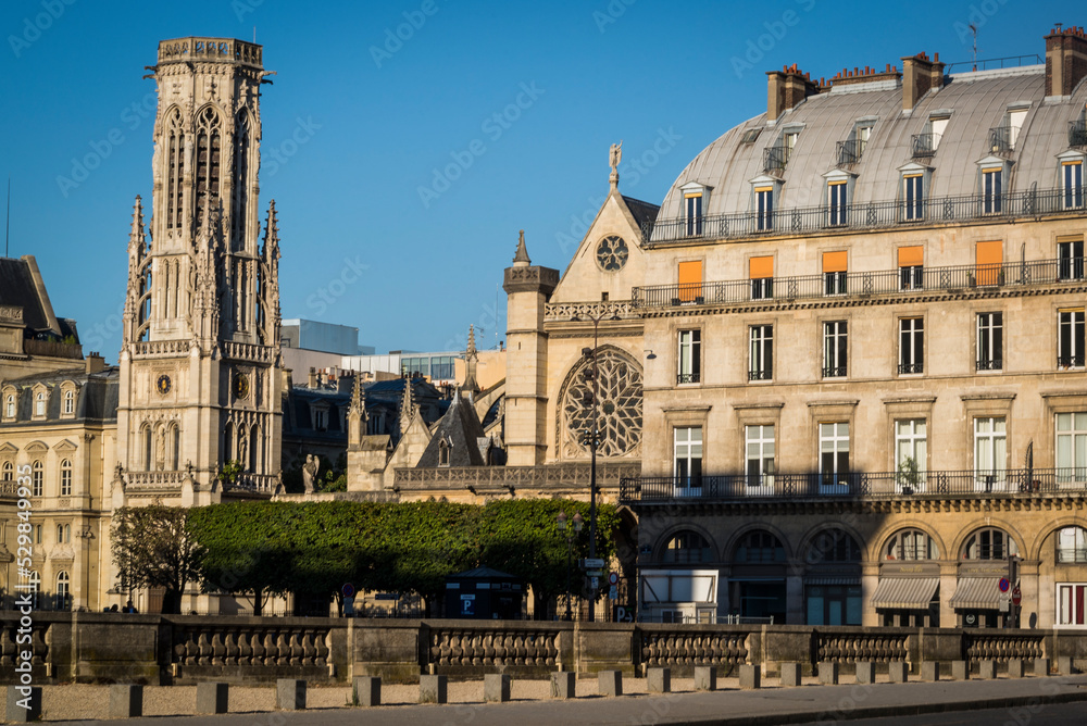 Obraz premium Gothic style Church of Saint-Germain-l'Auxerrois is a Roman Catholic church in the First Arrondissement, Paris, France