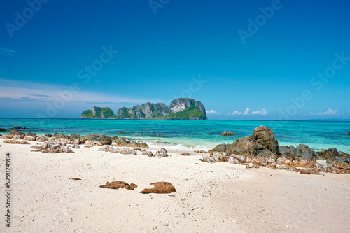 The landscape of Phi Phi Islands, Thailand © Puripat