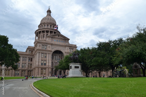 The front view of Texas State Capitol in Austin