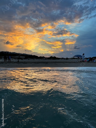 puesta se sol sunset portrait edificios atardecer noche arrebol playa mar oceano 