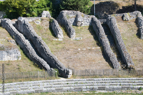 amphithéâtre gallo-romain photo