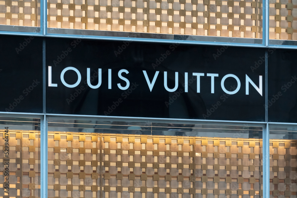 Louis Vuitton In Chicago Downtown