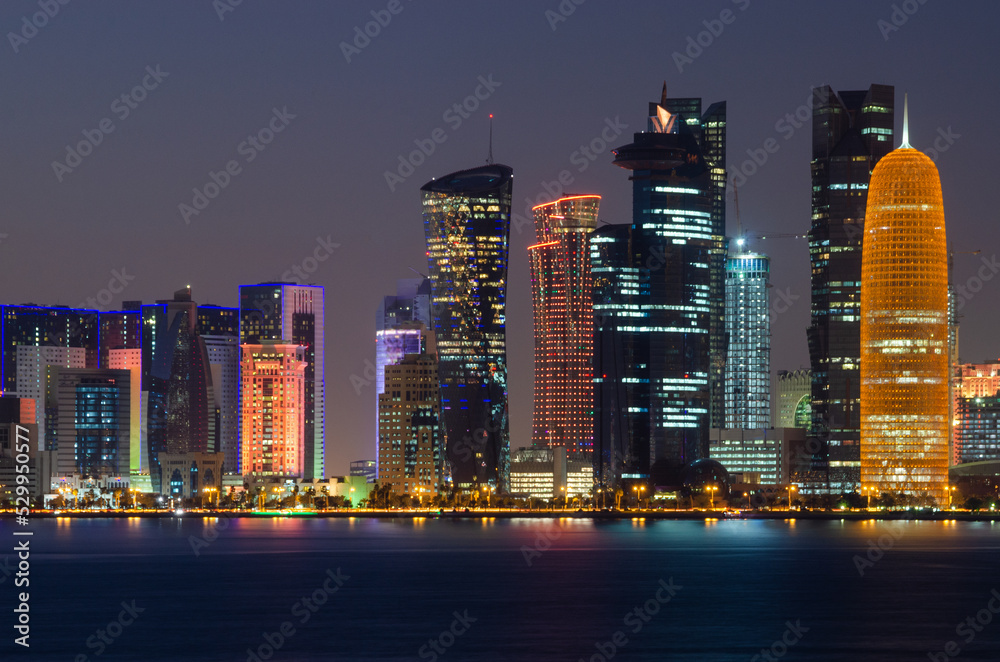 Fototapeta premium Doha City Center at night, Qatar