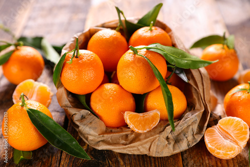 heap of clementine and leaf