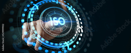 Foto ISO Standard certification standardization quality control concept on screen
