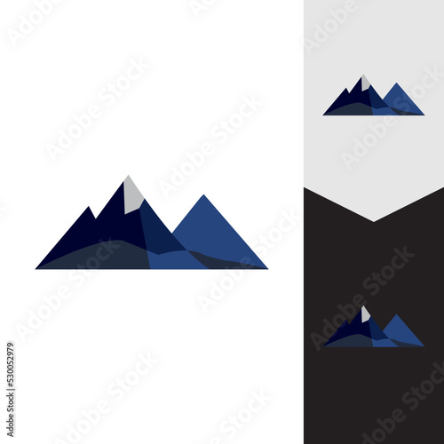 Mountain icon Logo Template Vector illustration design