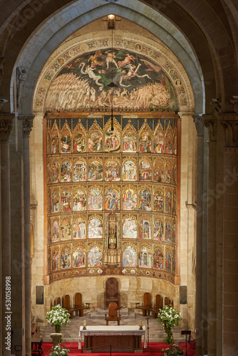 Leinwand Poster Salamanca, Spain - June, 28, 2022, Altarpiece of the Old Cathedral, by Nicolás Florentino, contemporary research recognizes at least three authors working on the panels that compose it