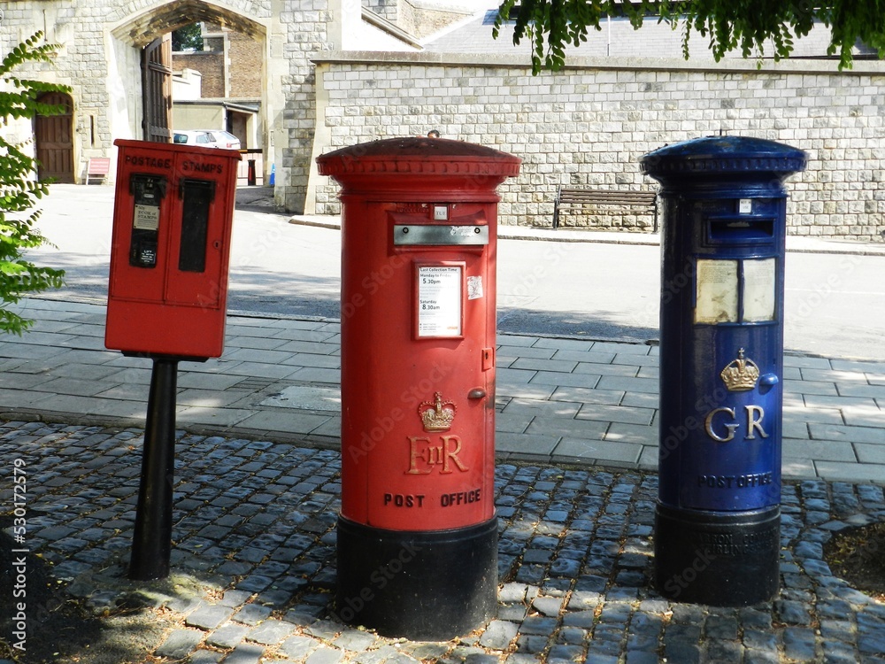 postbox mailbox postbox mailbox
