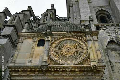 L'horloge de la cathédrale de Chartres