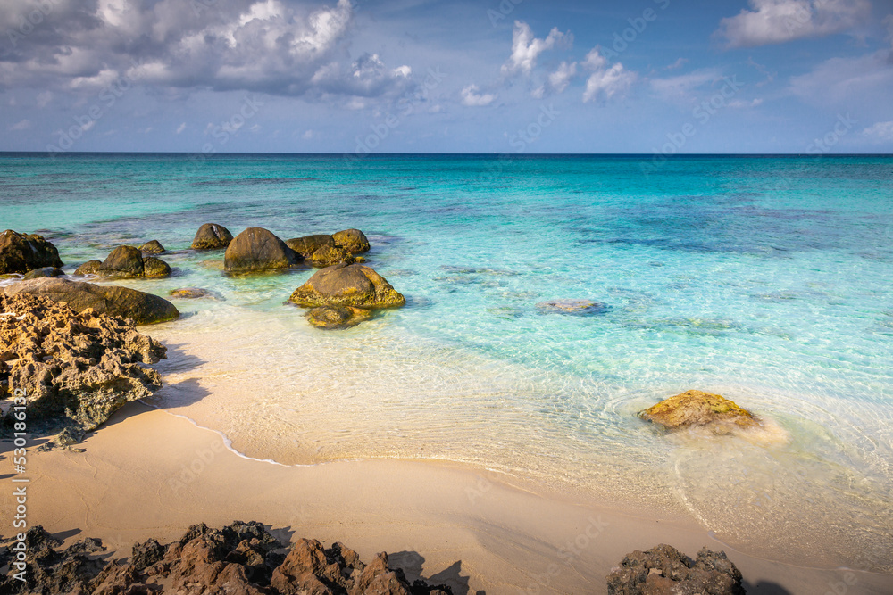 Aruba idyllic caribbean beach at sunny day, Dutch Antilles, Caribbean Sea