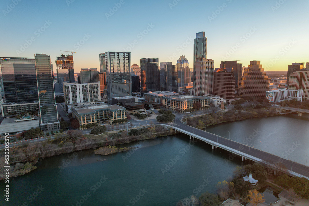 Fototapeta premium Austin Texas skyline at Sunset 14