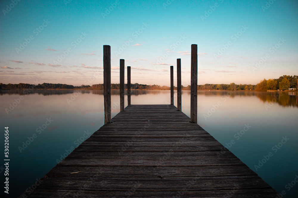 Fototapeta premium pier in the morning