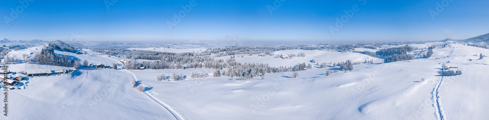 Traumhaft schöner Wintertag im Ostallgäu
