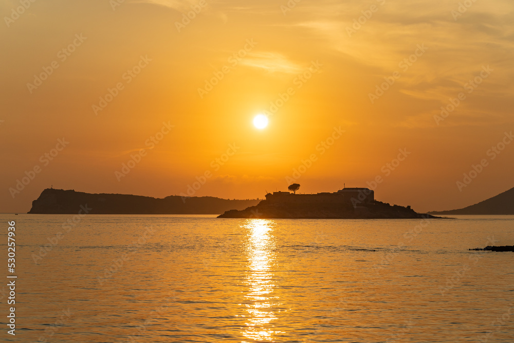 Naklejka premium Sunset at Arza Beach, Montenegro